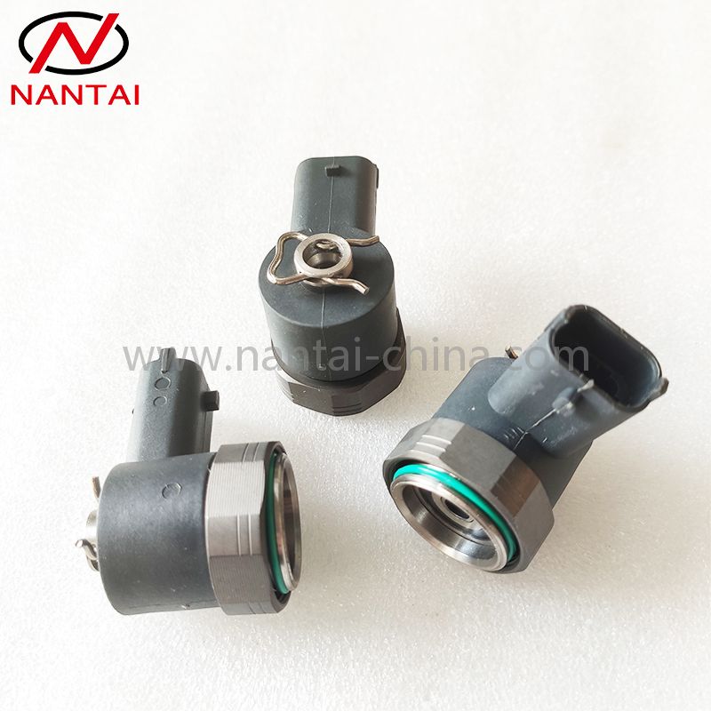 F00VC30301 Fuel Injector Solenoid Valve for 0445120090 0445120048 0445120118 0445120082 0445120091